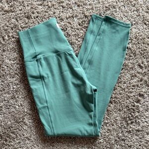 Vuori Studio Pocket Leggings